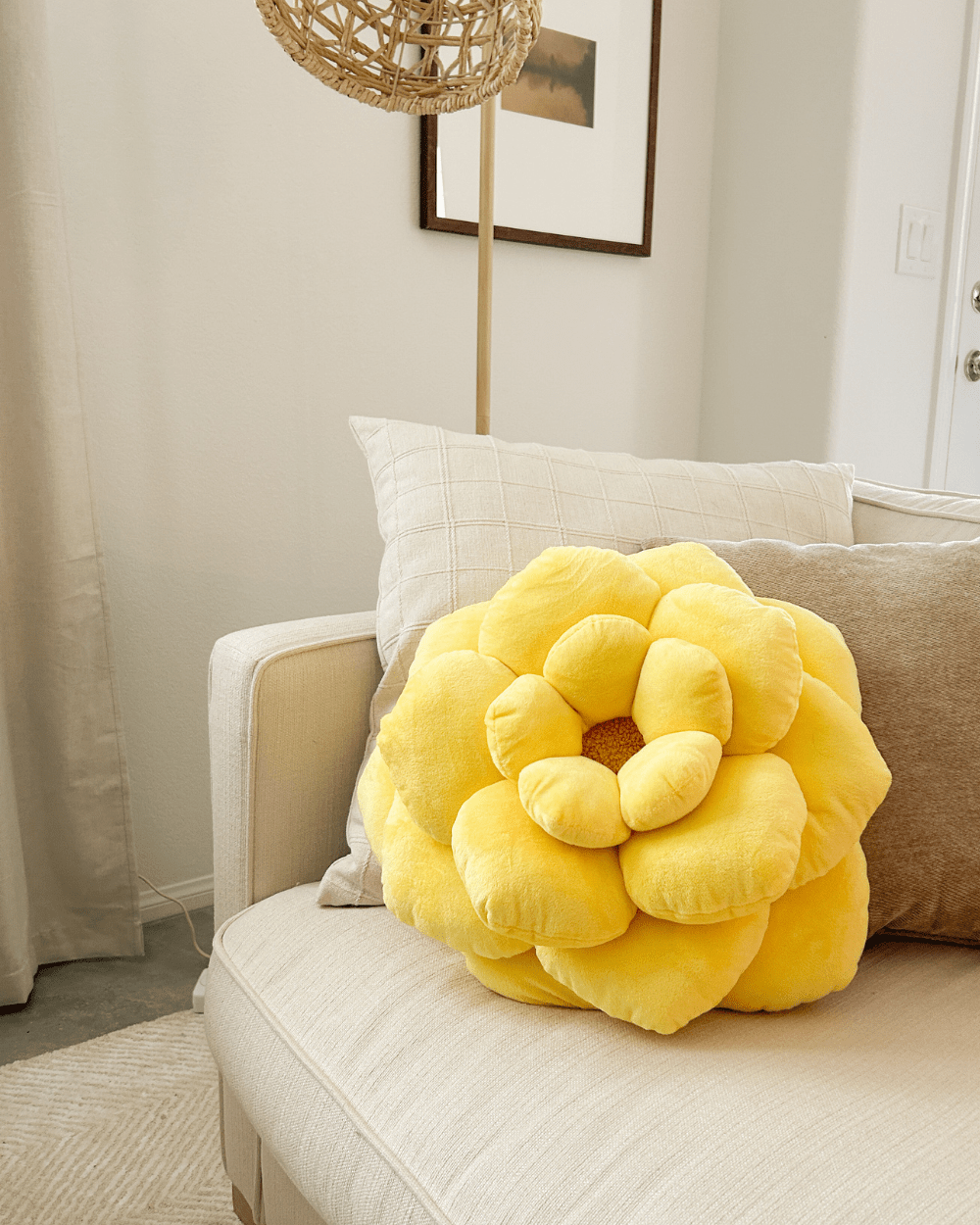 Camellia Flower Pillow - Green Philosophy Co.