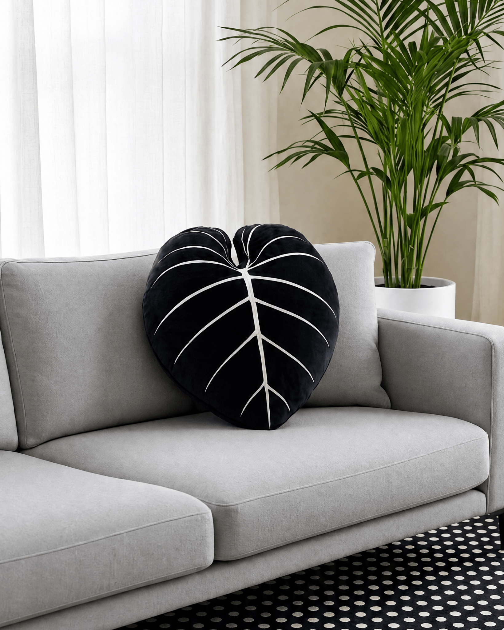 Philodendron Gloriosum Leaf Plush Pillow - Obsidian - Green Philosophy Co.