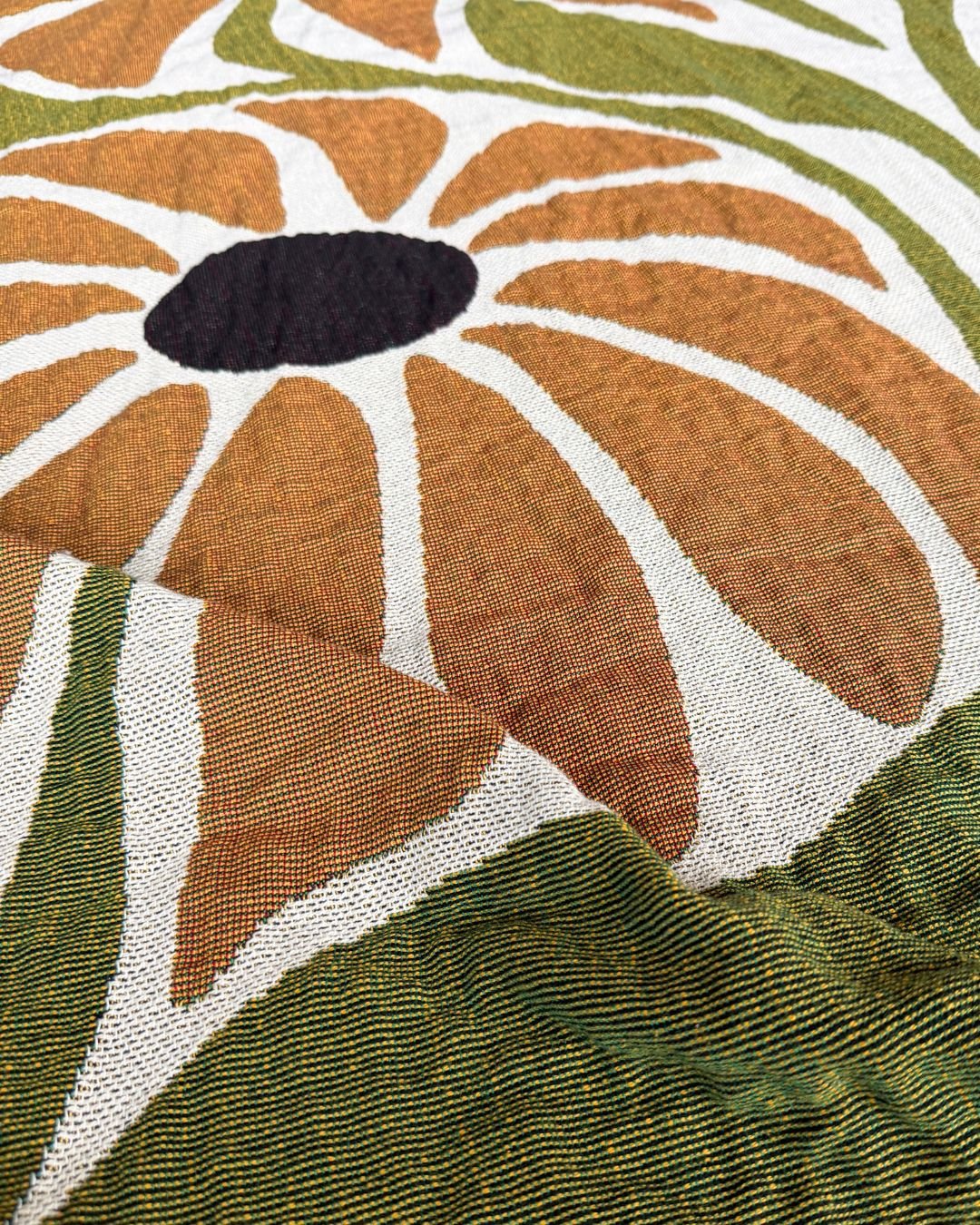 Sunny Blooms Woven Cotton Blanket - Made In USA - Green Philosophy Co.