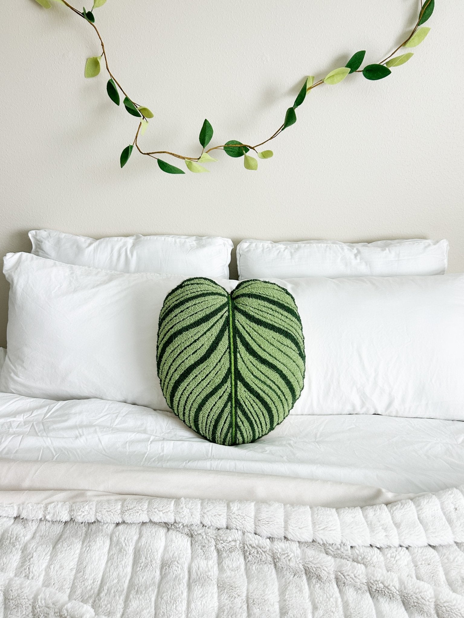 Tufted Calathea Orbifolia Leaf Pillow - Green Philosophy Co.