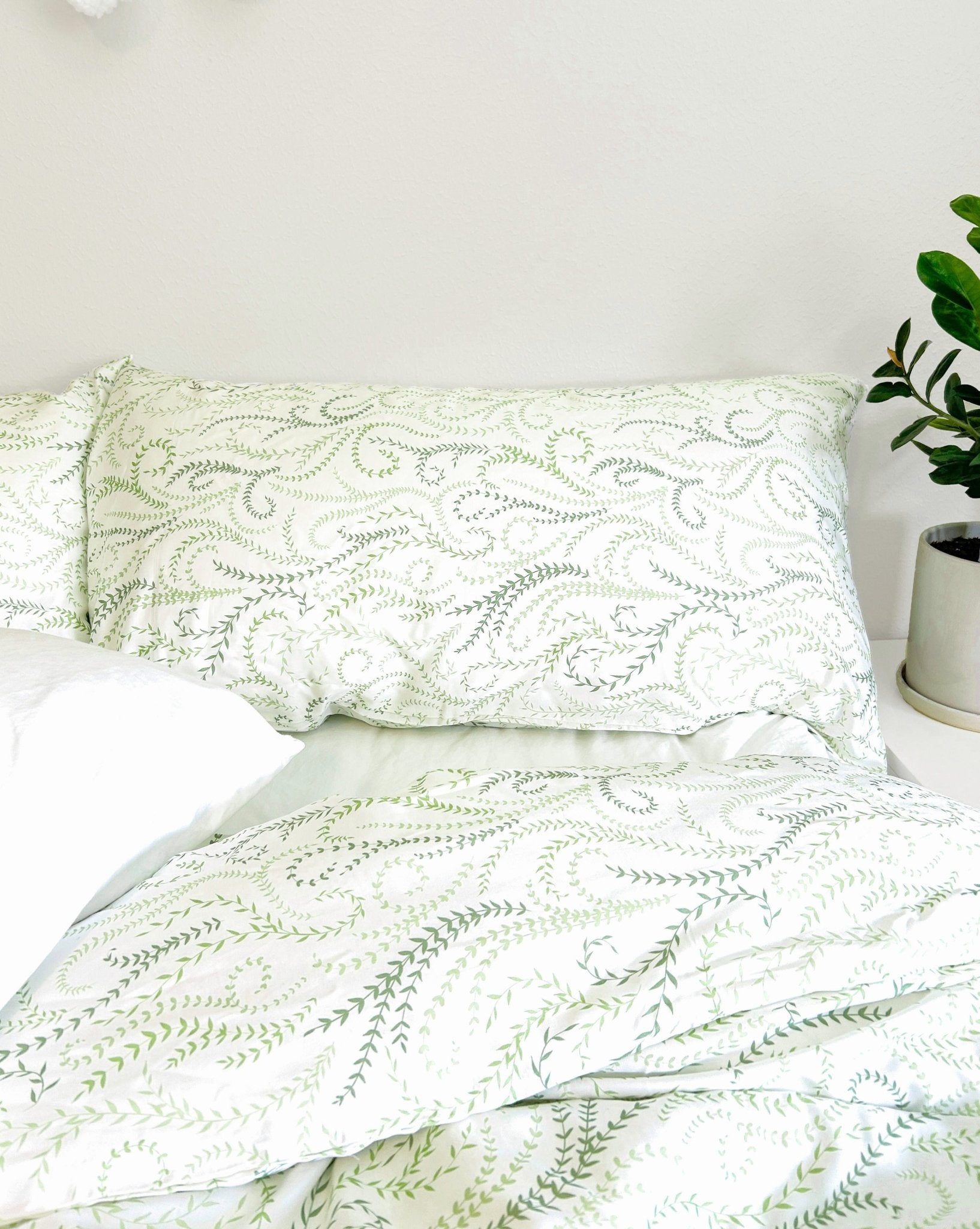 Wavy Vines - Bamboo Duvet Set - Green Philosophy Co.